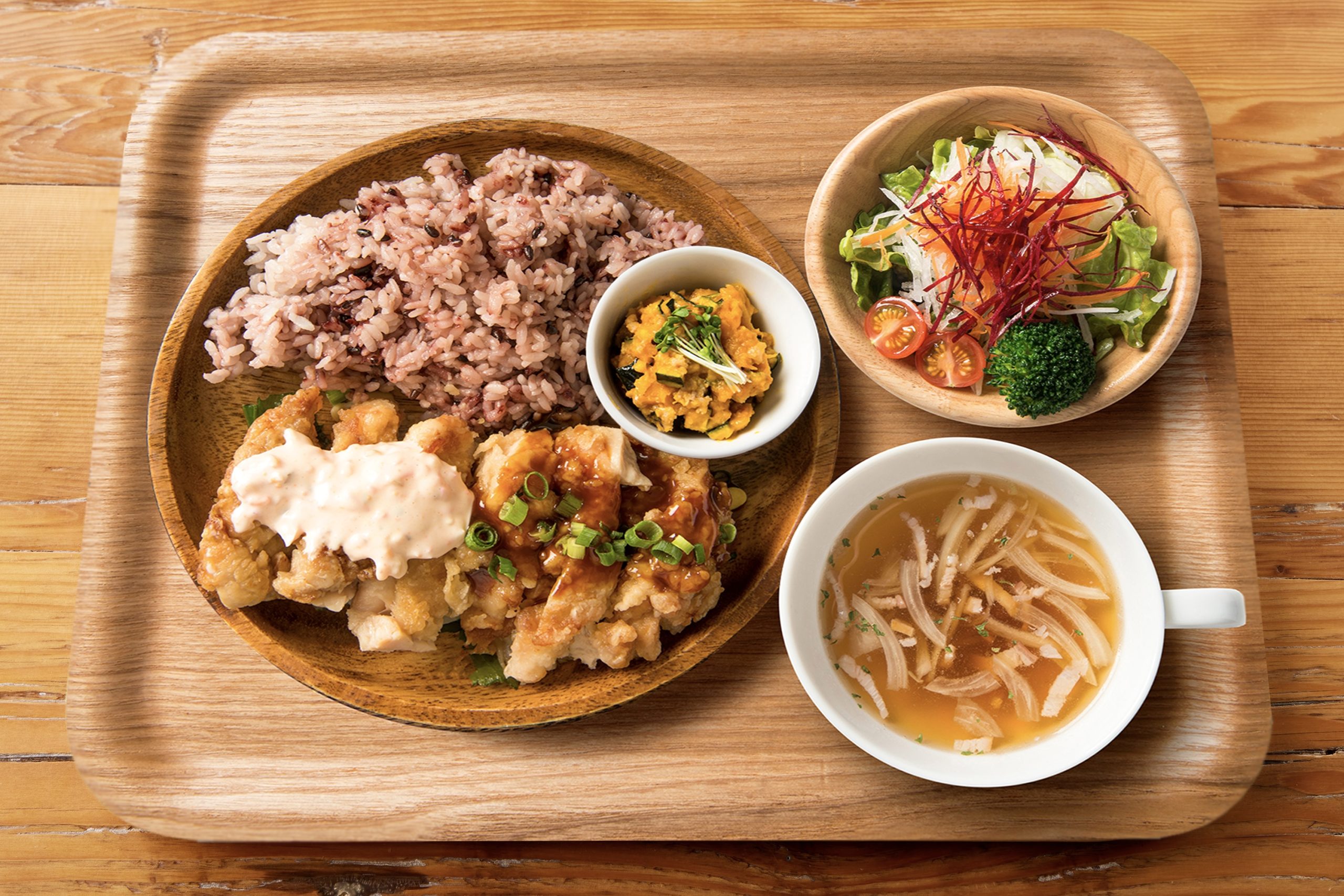 チキンタツタ ハーフ & ハーフ定食セット